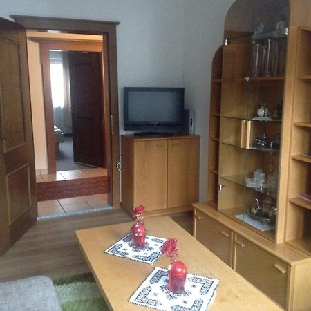 Ferienwohnung Blumen Penz Zell am Ziller Bilik gambar